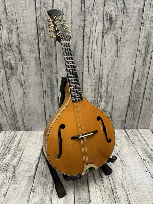 Stefan Sobell Wide Neck Handmade Mandolin with Hard Case - Commission Sale