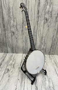 W.E Temlett Vintage Old Time 5 String Banjo - Nylon Strung