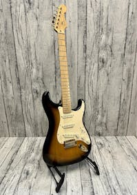 Fender 50th Anniversary American Deluxe Stratocaster with Hard Case - Commission Sale