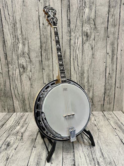 Heartwood Emerald 17 Fret Resonator Tenor Banjo with Gig Bag - Commission Sale