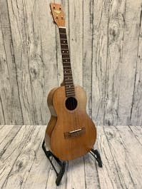 Harmony Baritone Left-Handed Mahogany Ukulele with Semi-Rigid Case - Commission Sale