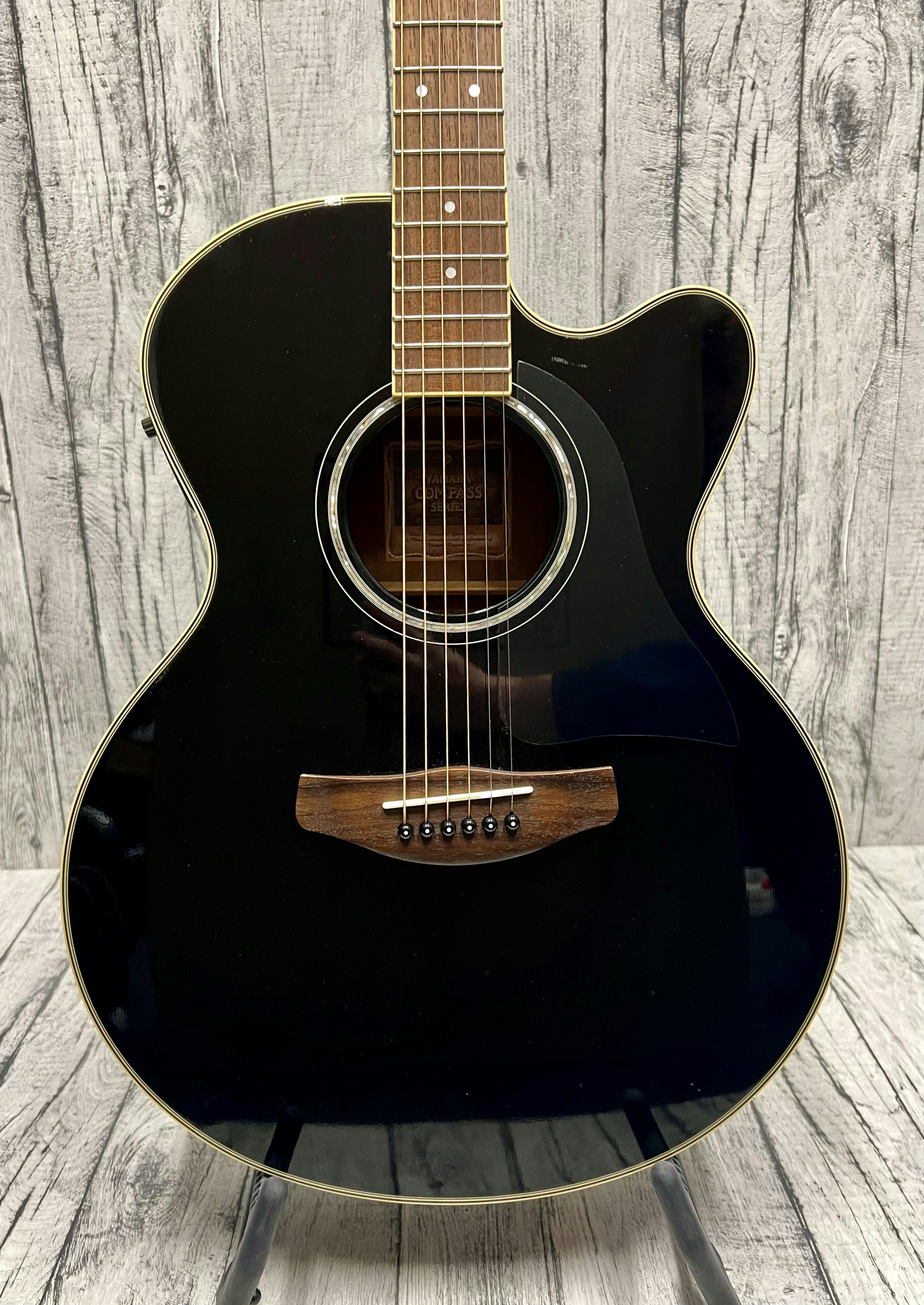 Yamaha CPX700 Black Electro-Acoustic Guitar with Hard Case