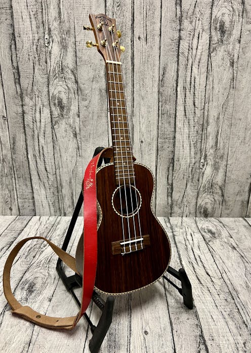 Snail UKC-498 Concert Ukulele with Gig Bag - Commission Sale