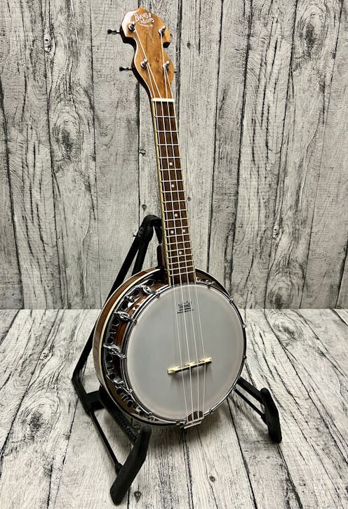 Barnes & Mullins UBJ1 Banjo Ukulele with TGI Hard Case - Commission Sale