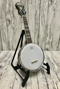 Grafton Closed Back Banjo Ukulele with Gig Bag - Commission Sale