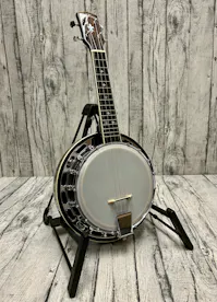 Gold Tone Banjolele DLX with Gig Bag - Commission Sale
