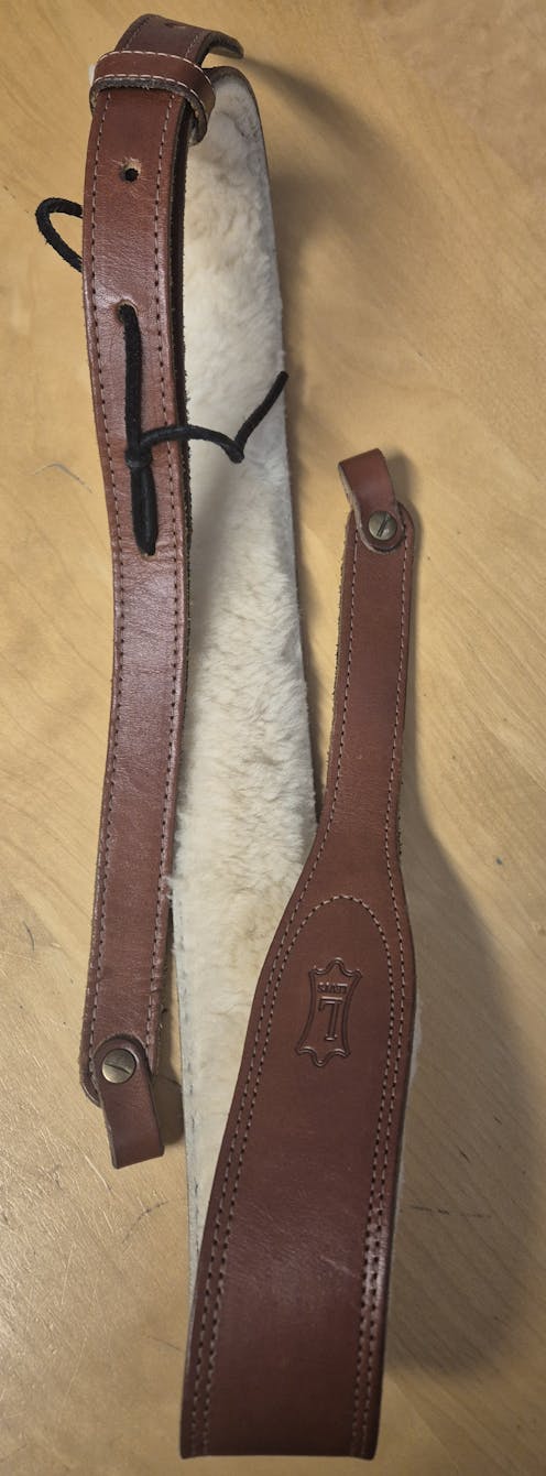 Levy's Levy's Folk Veg-Tan Banjo Strap (USED) - Clearance