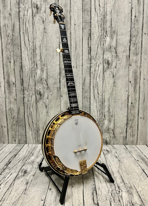 Deering Jens Kruger Signature Model with Fishman Pickup - Commission Sale