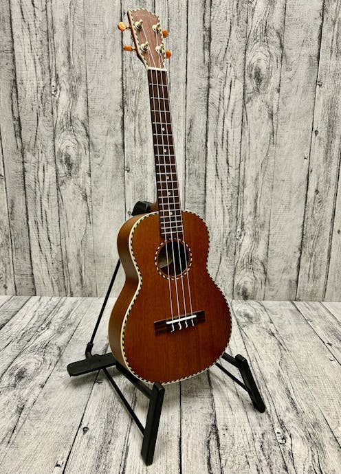 Mainland Classic Mahogany Tenor Ukulele with Gig Bag - Commission Sale
