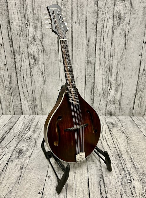 Eastman MD305 Handcrafted A-Style Mandolin with Gig Bag - Used