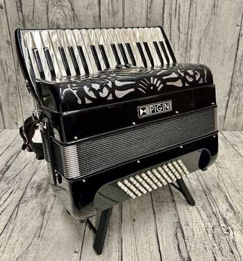 Pigini Piano Accordion with Gig Bag - Commission Sale