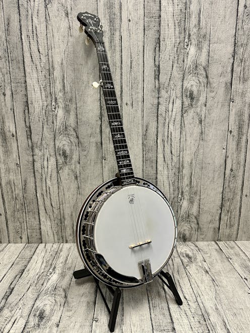 Deering Sierra Maple 5 String Banjo with Hard Case - Commission Sale
