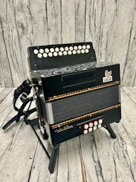 Saltarelle Nuage B/C Melodeon with Hard Case - Commission Sale