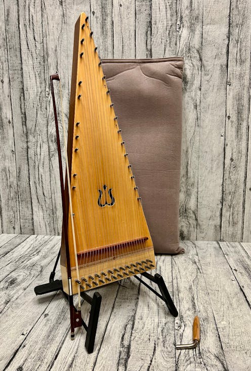 Jeff Gaynor Alto Bowed Psaltery with Soft Case - Commission Sale