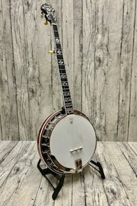 Deering Golden Era 5 String Banjo with Case - Commission Sale