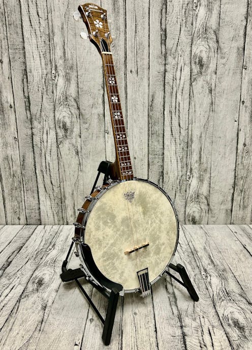 Heartwood 17 Fret Openback with Gig Bag - Commission Sale