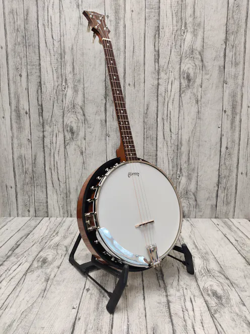 Clareen Clarinbridge 19 Fret Tenor Banjo with Clareen Pod Case - Commission Sale